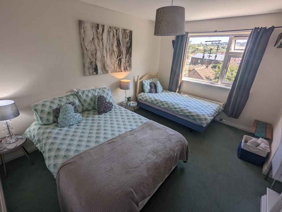 Whitby House Retreat Sleeps 12 Lejlighed Sleights Eksteriør billede